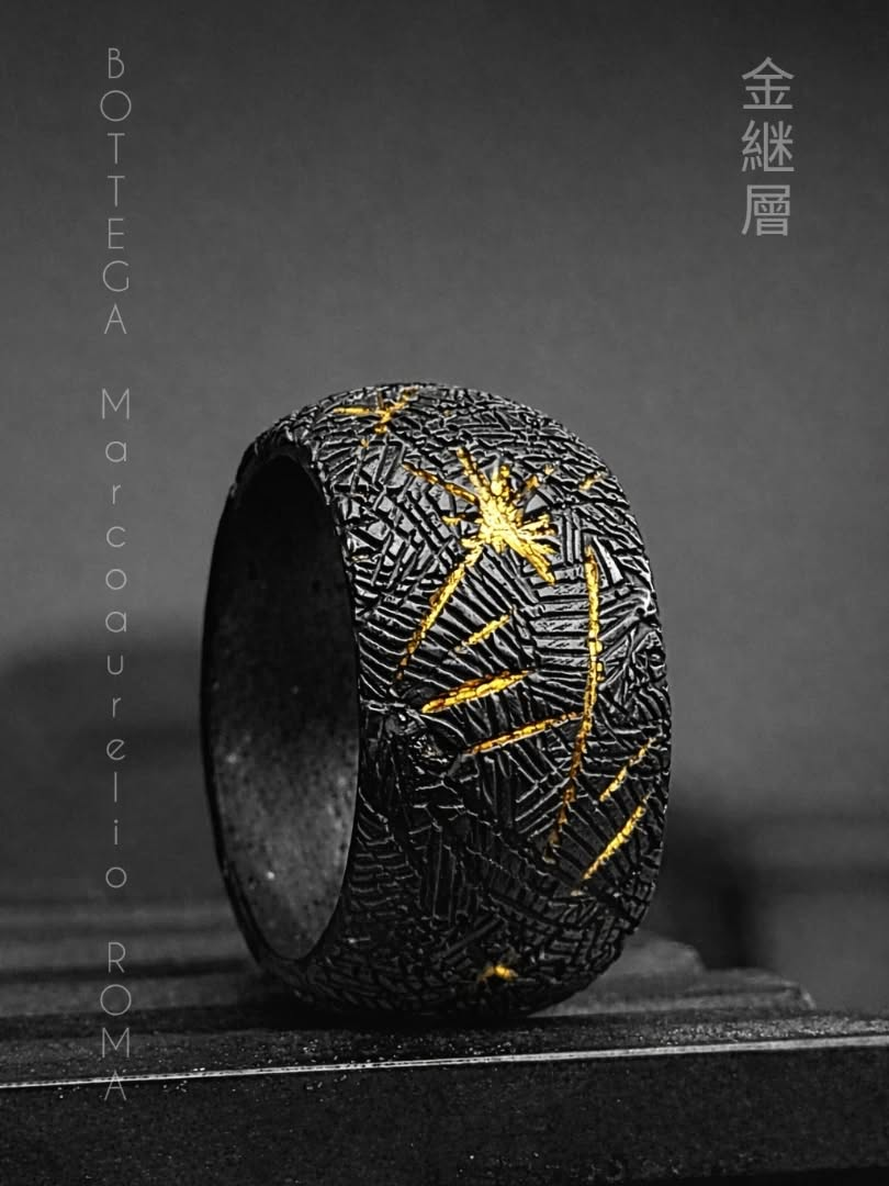 Gioiello Kintsugi con venature dorate — arte orafa giapponese rivisitata a Roma 1